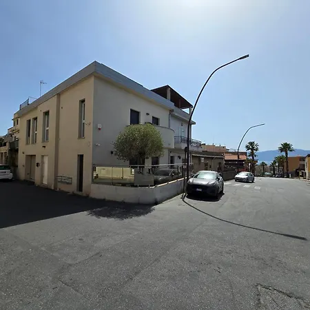 Maison Jolie Appartamento Reggio Calabria