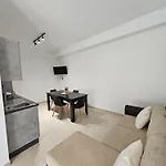 Apartment Maison Jolie *