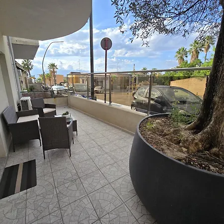 Maison Jolie Apartment *